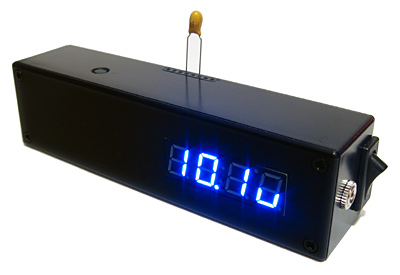 Measuring a 10&micro;F capacitor.